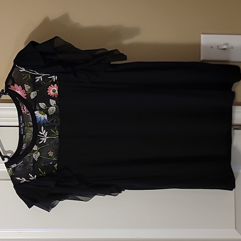 Women's Black Size Small dressy shirt
